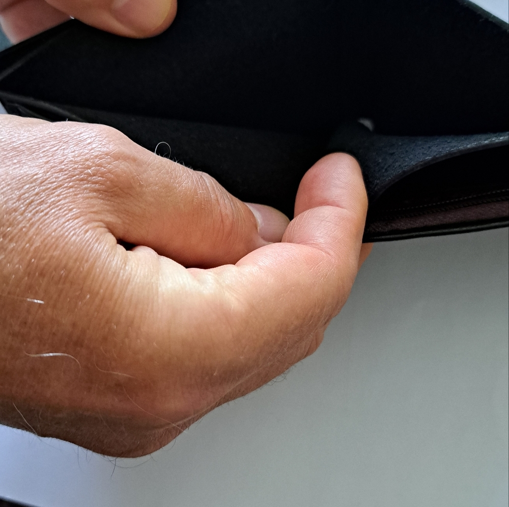 Men's Wallet - Picture 4 of 5
